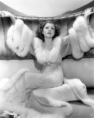 This is an image of Photograph & Poster of Shirley Ross 101362