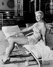 This is an image of Photograph & Poster of Ginger Rogers 101365