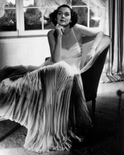 This is an image of Photograph & Poster of Rosalind Russell 101510