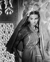 This is an image of Photograph & Poster of Jean Simmons 101575
