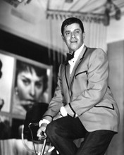 This is an image of Photograph & Poster of Jerry Lewis 101765