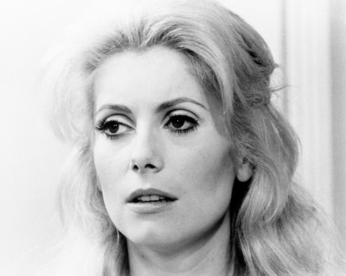 This is an image of Photograph & Poster of Catherine Deneuve 102355