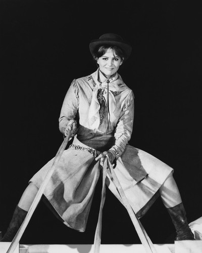 This is an image of Photograph & Poster of Claudia Cardinale 102434