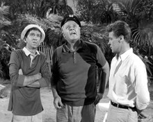 This is an image of Photograph & Poster of Gilligans Island 102450