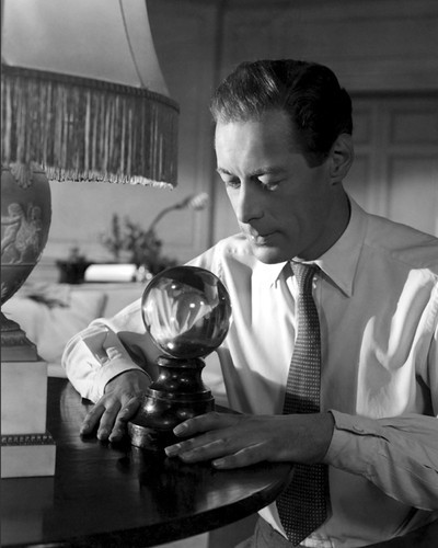 This is an image of Photograph & Poster of Rex Harrison 102701