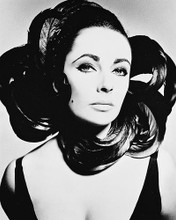 This is an image of 160971 Elizabeth Taylor Photograph & Poster