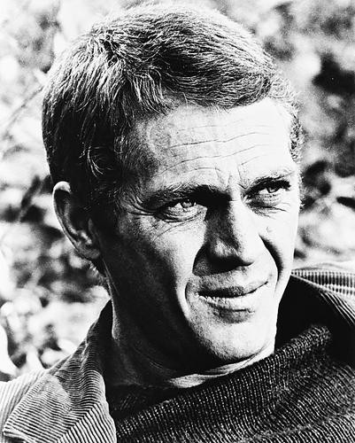 This is an image of 161084 Steve McQueen Photograph & Poster