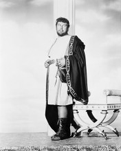 This is an image of 163507 Peter Ustinov Photograph & Poster