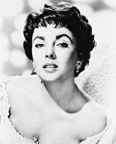 This is an image of 163918 Elizabeth Taylor Photograph & Poster