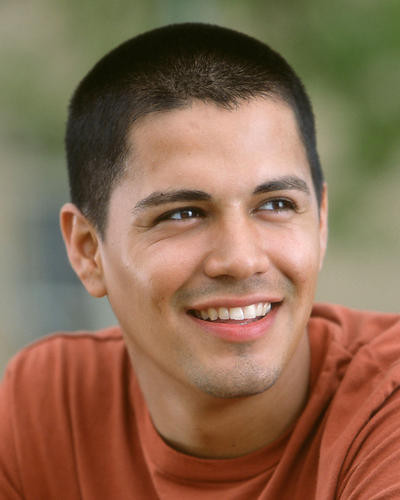 This is an image of 271589 Jay Hernandez Photograph & Poster