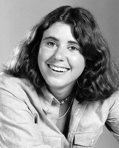 This is an image of 194931 Julie Kavner Photograph & Poster