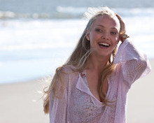 This is an image of 280870 Amanda Seyfried Photograph & Poster