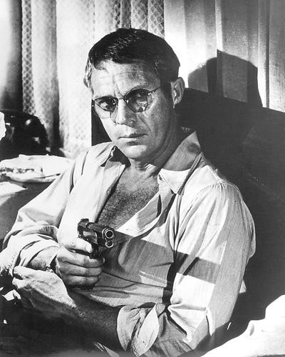 This is an image of 190788 Steve McQueen Photograph & Poster