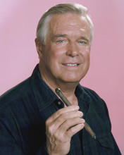 This is an image of 281110 George Peppard Photograph & Poster