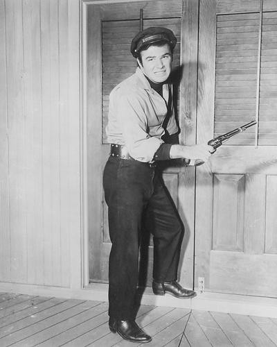 This is an image of 190940 Burt Reynolds Photograph & Poster
