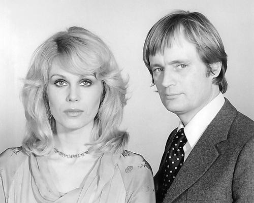 This is an image of 191370 Sapphire and Steel Photograph & Poster