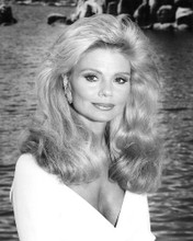 This is an image of 192090 Loni Anderson Photograph & Poster