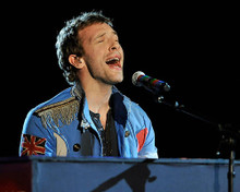 This is an image of 281734 Chris Martin Photograph & Poster