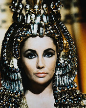 This is an image of 211994 Elizabeth Taylor Photograph & Poster