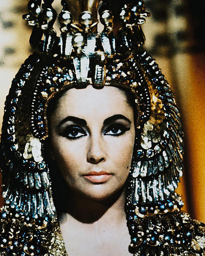 This is an image of 211994 Elizabeth Taylor Photograph & Poster