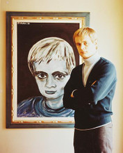 This is an image of 231099 David McCallum Photograph & Poster