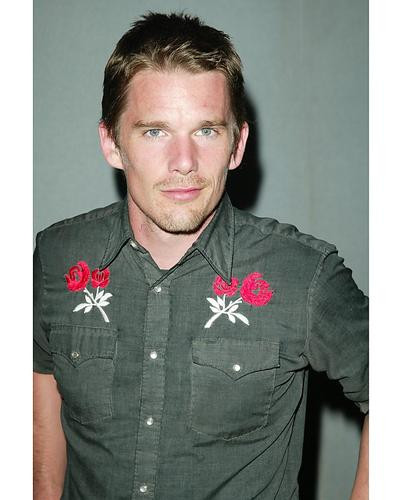 This is an image of 253788 Ethan Hawke Photograph & Poster