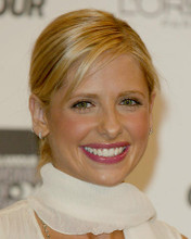 This is an image of 254438 Sarah Michelle Gellar Photograph & Poster