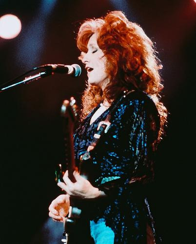 This is an image of 238933 Bonnie Raitt Photograph & Poster