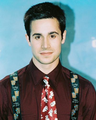This is an image of 239672 Freddie Prinze Jr Photograph & Poster