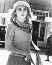 This is an image of 172546 Faye Dunaway Photograph & Poster