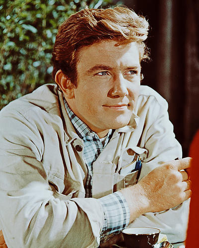 This is an image of 242125 Albert Finney Photograph & Poster