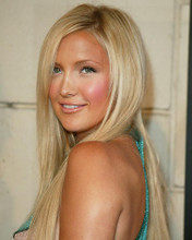 This is an image of 255946 Kate Hudson Photograph & Poster