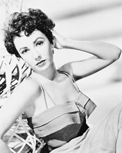 This is an image of 170514 Elizabeth Taylor Photograph & Poster