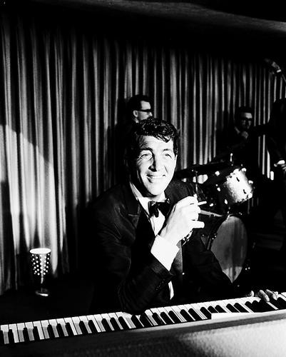 This is an image of 170561 Dean Martin Photograph & Poster
