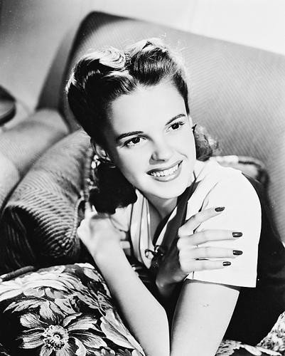 This is an image of 170601 Judy Garland Photograph & Poster