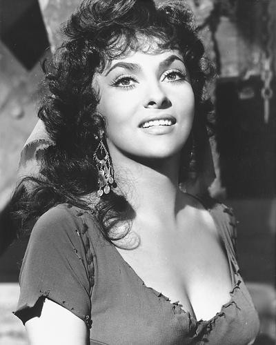 This is an image of 173209 Gina Lollobrigida Photograph & Poster