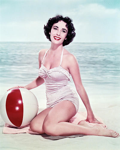 This is an image of 243489 Elizabeth Taylor Photograph & Poster