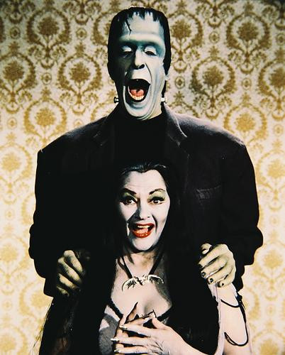 This is an image of 244541 The Munsters Photograph & Poster
