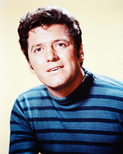 This is an image of 245616 Gordon Macrae Photograph & Poster