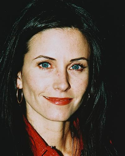 This is an image of 245980 Courtney Cox Photograph & Poster