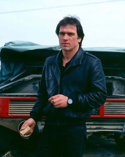 This is an image of 256787 Tommy Lee Jones Photograph & Poster