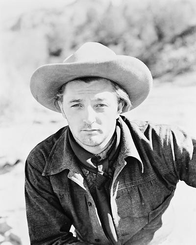 This is an image of 170823 Robert Mitchum Photograph & Poster