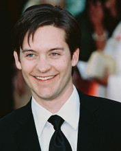This is an image of 252488 Tobey Maguire Photograph & Poster
