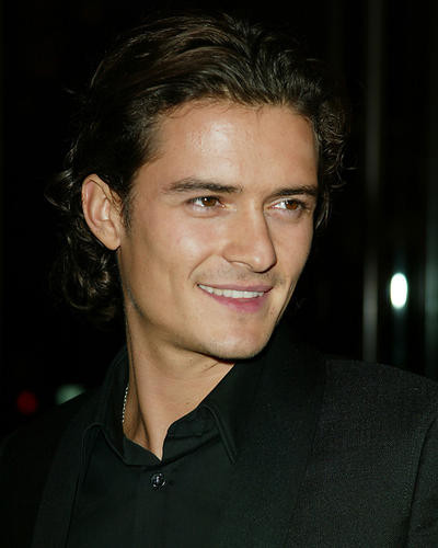 This is an image of 262710 Orlando Bloom Photograph & Poster