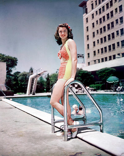 This is an image of 262985 Esther Williams Photograph & Poster
