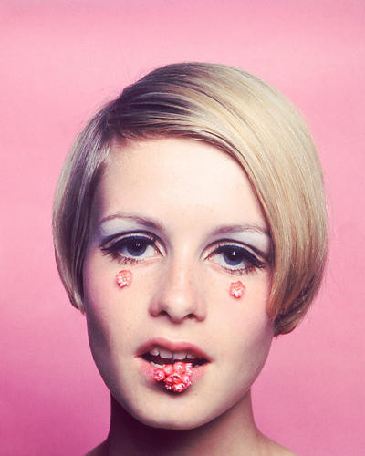 Movie Market - Photograph & Poster of Twiggy 261428
