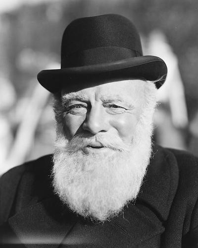 This is an image of 175060 Edmund Gwenn Photograph & Poster