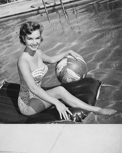 This is an image of 175551 Debbie Reynolds Photograph & Poster