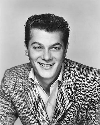 This is an image of 175690 Tony Curtis Photograph & Poster