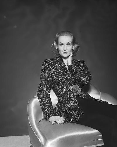 This is an image of 175904 Carole Lombard Photograph & Poster